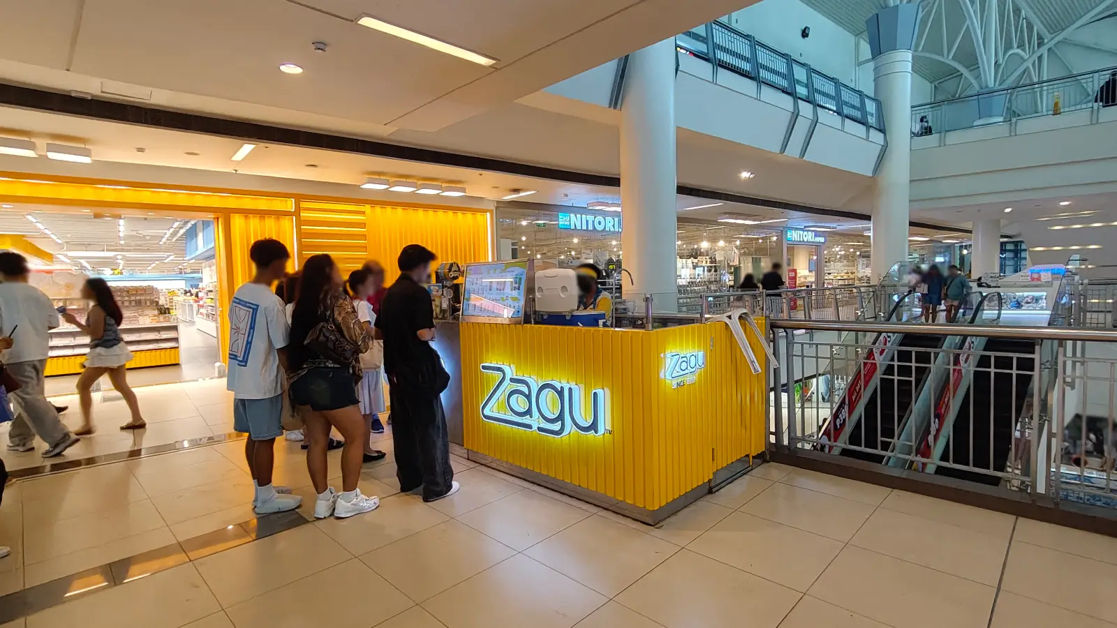 ZAGU in Festival Mall